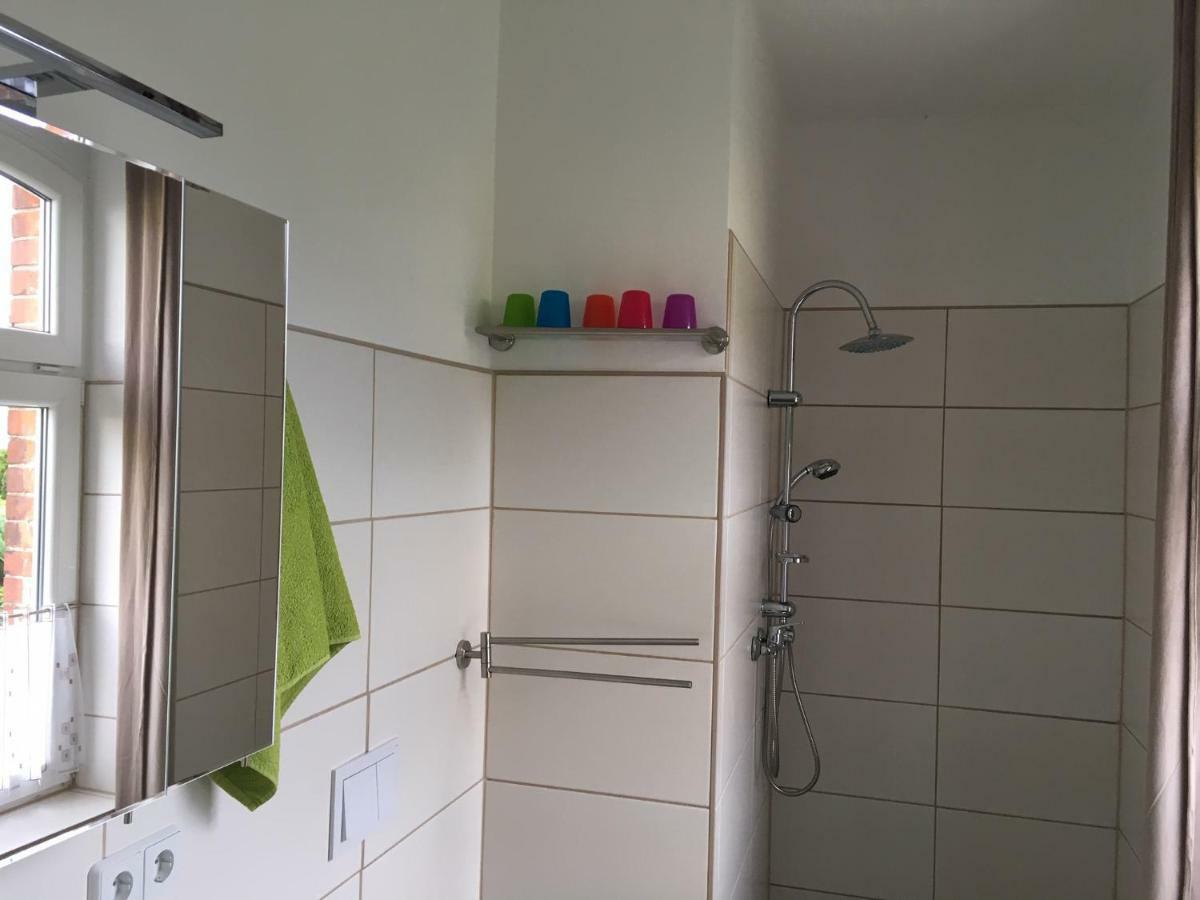 Ferienwohnung An Der Berliner Seenkette Шверін Екстер'єр фото
