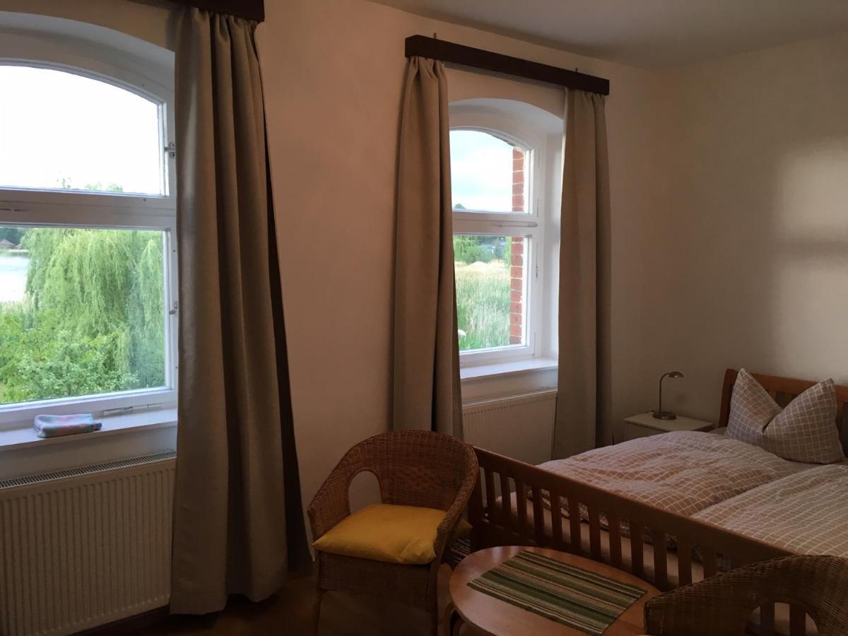 Ferienwohnung An Der Berliner Seenkette Шверін Екстер'єр фото